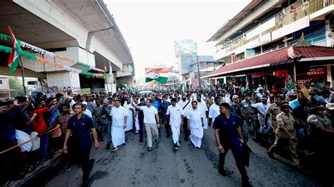 Kerala Congress Party Resumes Bharat Jodo Yatra On Its 16th Day In