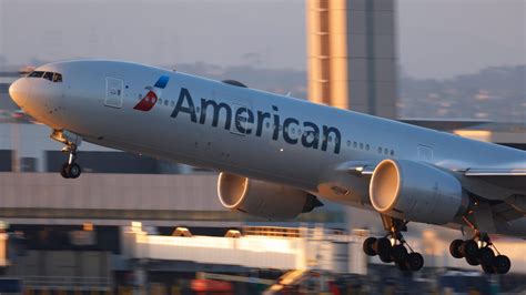 American Airlines flight attendants approve contract with raises, avert ...