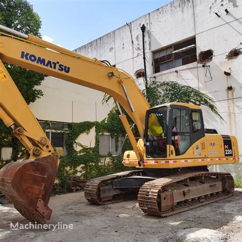 Komatsu PC220 7 Tracked Excavator For Sale China Shanghai QT34482