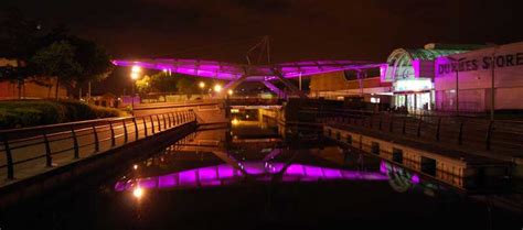 Clydebank Shopping Centre, Swan Bridge - design