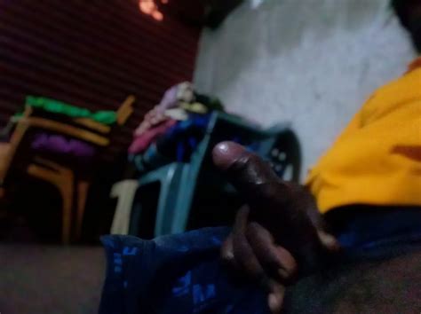 Naku Puku Kavali Pillalu Leni Vallu Sampradinchandi Nude Pics