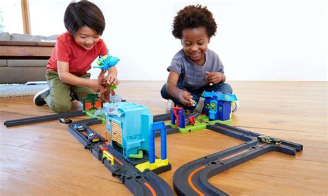 Hot Wheels City Zestaw Z Paj Kiem Pojazdy Tory I Gara E Sklep Internetowy Al To