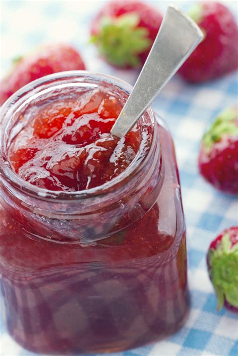 Cómo hacer Mermelada de fresa casera fácil Recetas DIA