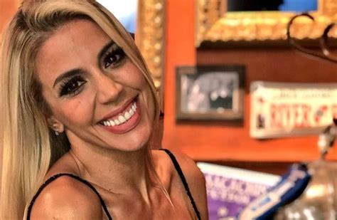 La Foto Ratonera De Virginia Gallardo En Colaless Y Con Una Mochilita