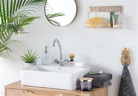 Decoración de baños pequeños Maisons du Monde