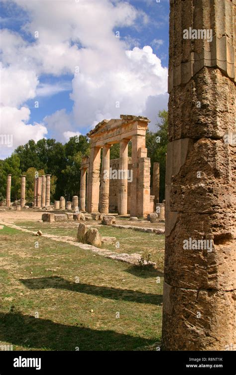 Libya Cyrene Ruins Of Cyrene Necropolis Unesco World Heritage Site