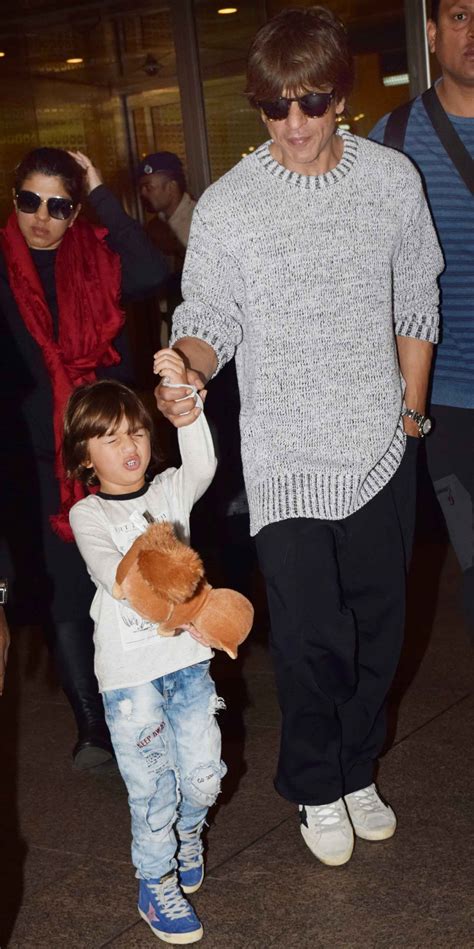 Shah Rukh Khan Son Abram Back From Vacation — Snapped At Airport News Zee News