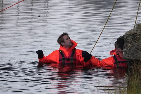 Grote Zoekactie Na Melding Persoon Te Water Hoofdvaartsweg In Assen