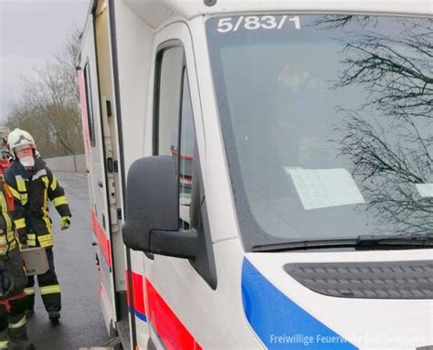 Person Unter Zug Technische Rettung Schwierig Freiwillige Feuerwehr