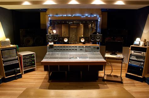 Control Room — Snap Recording Studio