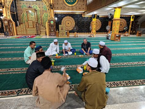 Kepala Kua Sesayap Selaku Ketua Tamir Pimpin Rapat Pengurus Masjid