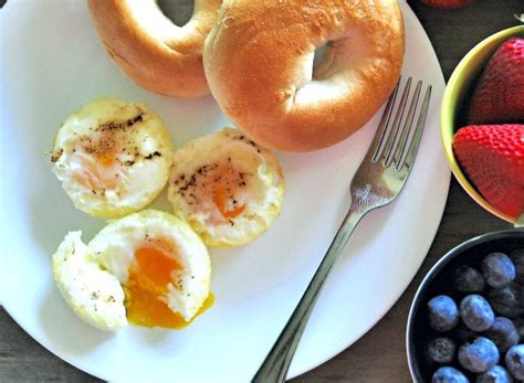 How to Make Baked Eggs in a Muffin Tin - Parade