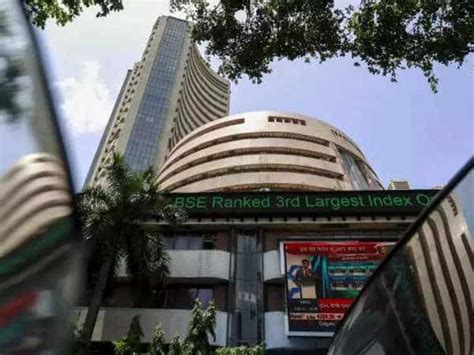 Final Trade Indices End Lower For Second Day Sensex Declines 194 Pts Nifty Settles At 18 488