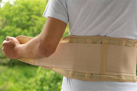 How To Properly Wear A Back Brace For Back Pain Relief