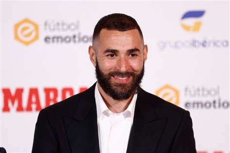 Photo Karim Benzema D Voile Le Visage De Son Petit Dernier Karim