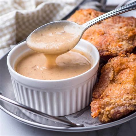 Simple Fried Chicken Gravy Riverten Kitchen