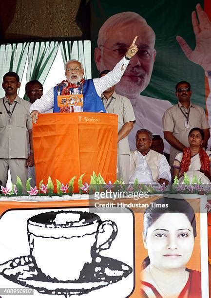 Narendra Modi Campaigns In Mirzapur Photos And Premium High Res