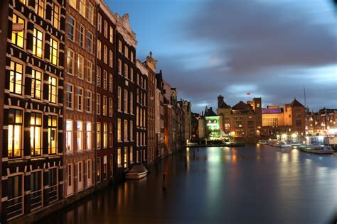 Damrak, Amsterdam, Netherlands