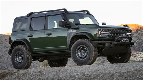 New 2022 Ford Bronco Everglades Edition Features Factory Snorkel And Winch Imboldn