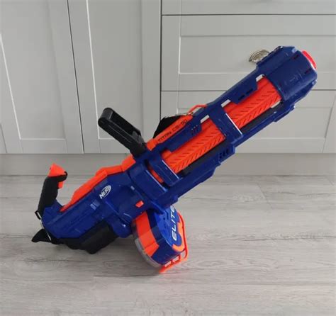 Nerf N Strike Elite Titan Cs 50 Motorisierter Blasterpistole Plus 50