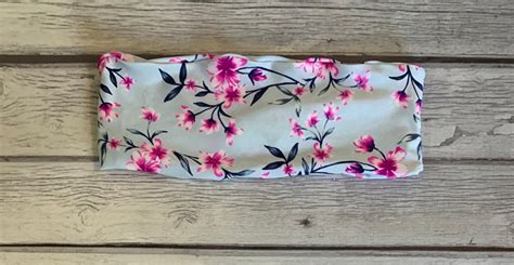 Serenibikini Bandeau Strapless Bikini Top Light Blue With Tropical Flowers Fully Lined XS Thru