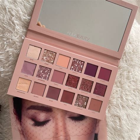 NUDE Makeup Huda Beauty The New Nude Eyeshadow Palette Poshmark