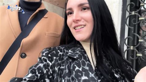 Risky Eva Tempts A Stranger In Public In Venice Torrid Xxx Porn