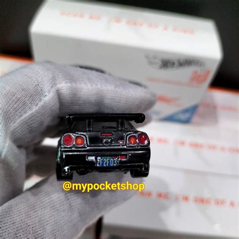 Hot Wheels NISSAN SKYLINE GT R BNR R HKS Spectraflame Black Hotwheels