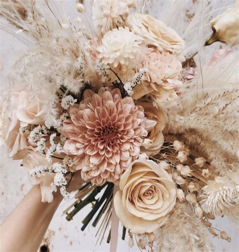 Trend Watch Nude Bouquet Inspo Wedding Bouquets Bridal Flowers Bridal Bouquet