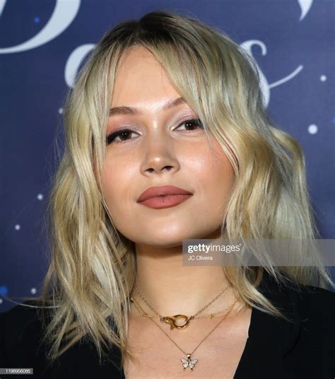 Actress Kelli Berglund Attends Paris Berelcs 21 St Birthday Party At