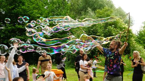 Straßenfest der Kleinkunst am Kinder und Jugendhaus Balu in