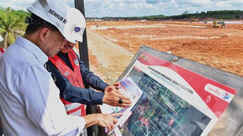 Foto Menhub Sebut Bandara Ikn Beroperasi Agustus