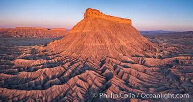 Factory Butte Photo, Factory Butte photos, Natural History Photography