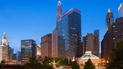 Best Buy La Quinta deals will impact your holiday tech budget 32