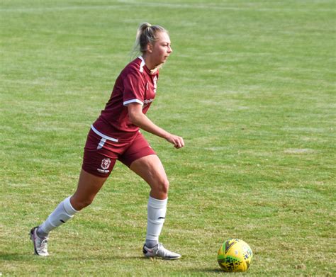 Hastings United Women V Montpelier Villa Women London And So Flickr