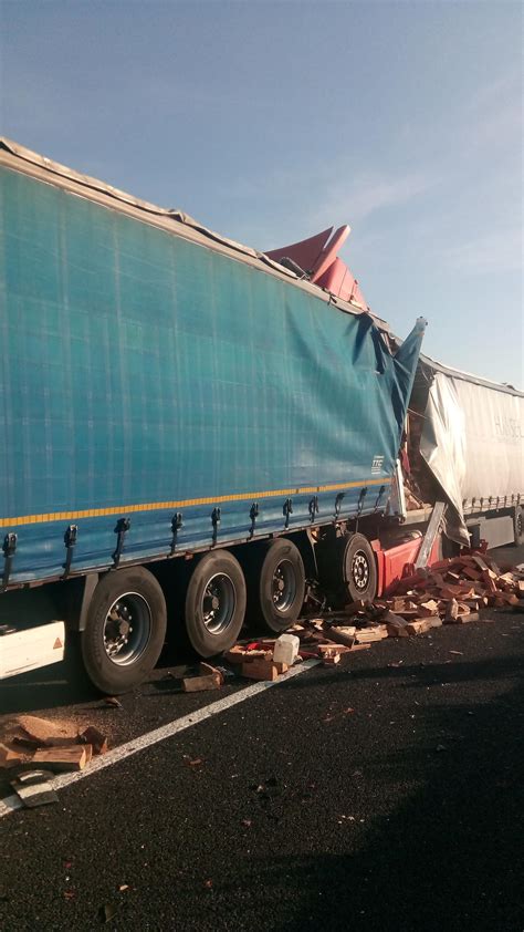 Incidente In A Chiusa L Autostrada Sul Tratto Latisana Portogruaro