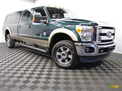 Forest Green Metallic Ford F Super Duty Lariat Crew Cab X