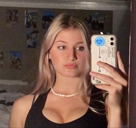 Havent Came In A Week I Cant Hold It Back The Porn Is Trying To Take Over I Just Realised I