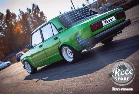 Решетка дефлектор на заднее стекло