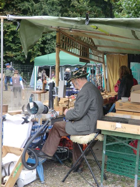 Bersicht Markt Bauern Handwerkermarkt