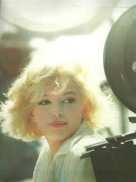 Marilyn Monroe On The Set Of Some Like It Hot Norma Jean Marilyn Monroe Marilyn Monroe