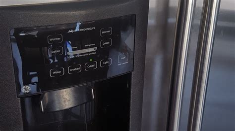 How To Check A Ge Refrigerator That Doesn T Turn On Or Get Cold