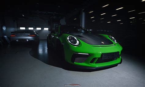 Wallpaper Vehicle Car Depth Of Field Garage 500px Green Cars