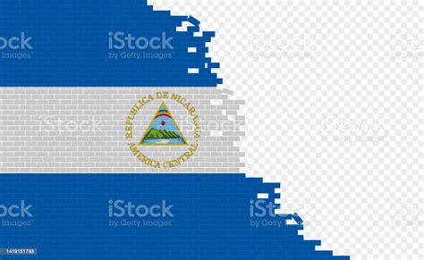 Vetores De Bandeira Da Nicarágua Na Parede De Tijolos Quebrada E Mais Imagens De Abstrato Istock