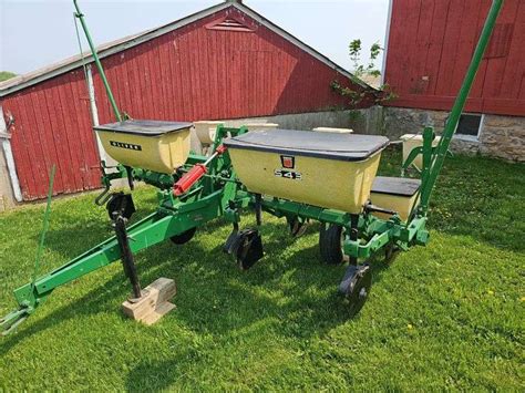 Oliver 543 4 Row Corn Planter Restored Kramer Auction LLC