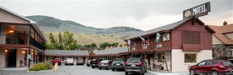 Yellowstone River Motel - Gardiner, Montana