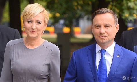 Andrzej Duda zabrał głos w sprawie trzeciej ręki Agaty Dudy