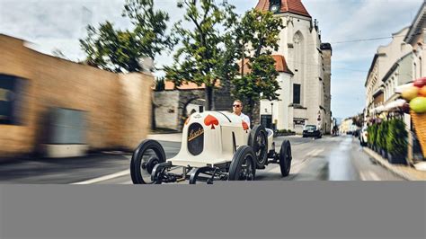 Der Austro Daimler Ads R Sascha Kehrt Heim Motomovie De