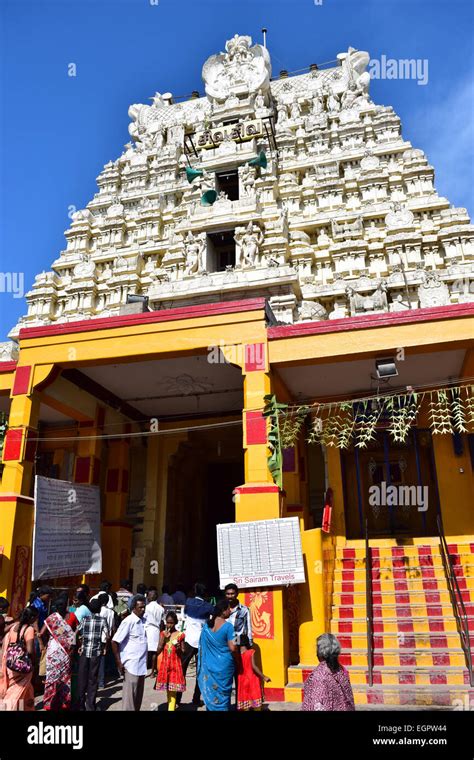 Rameshwaram temple hi-res stock photography and images - Alamy