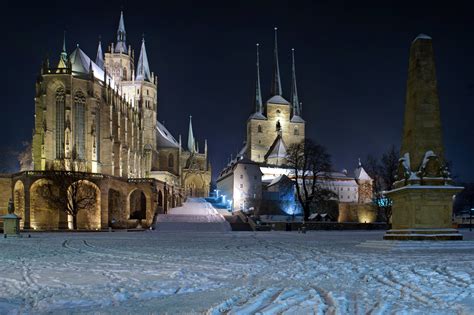 Pin auf Wunderschönes Erfurt bei Nacht